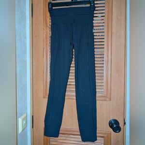 Vuori Black High-Waist Yoga Leggings